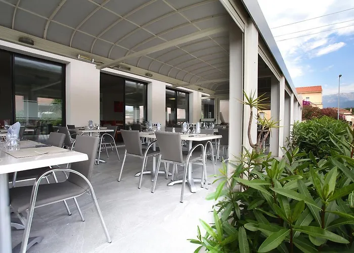 Des Nacres 3* Ventiseri