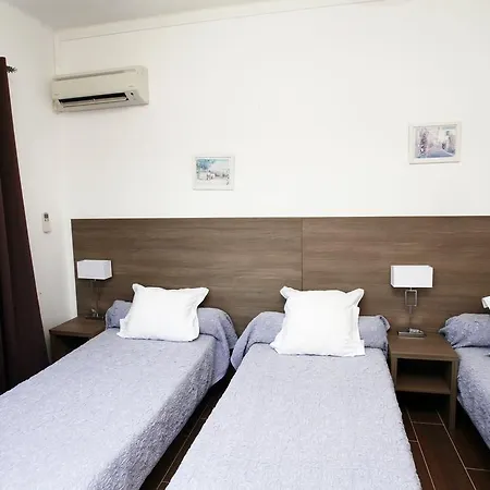 Des Nacres Hotel